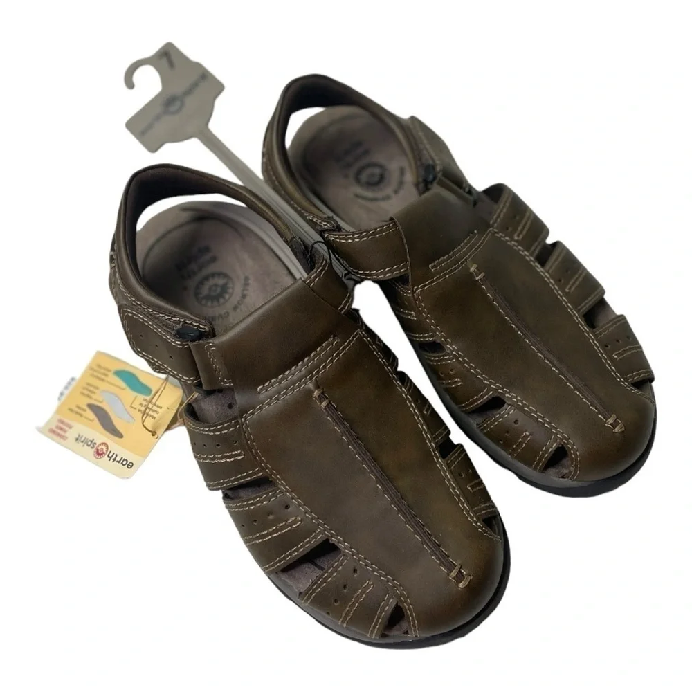 NWT Earth Spirit Men’s Jacob 2 Brown Closed Toe Gelron Sandals